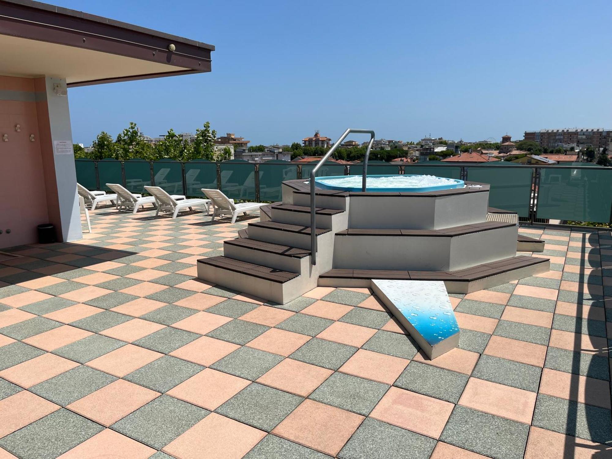 Hotel Wega Bellaria-Igea Marina Exterior foto