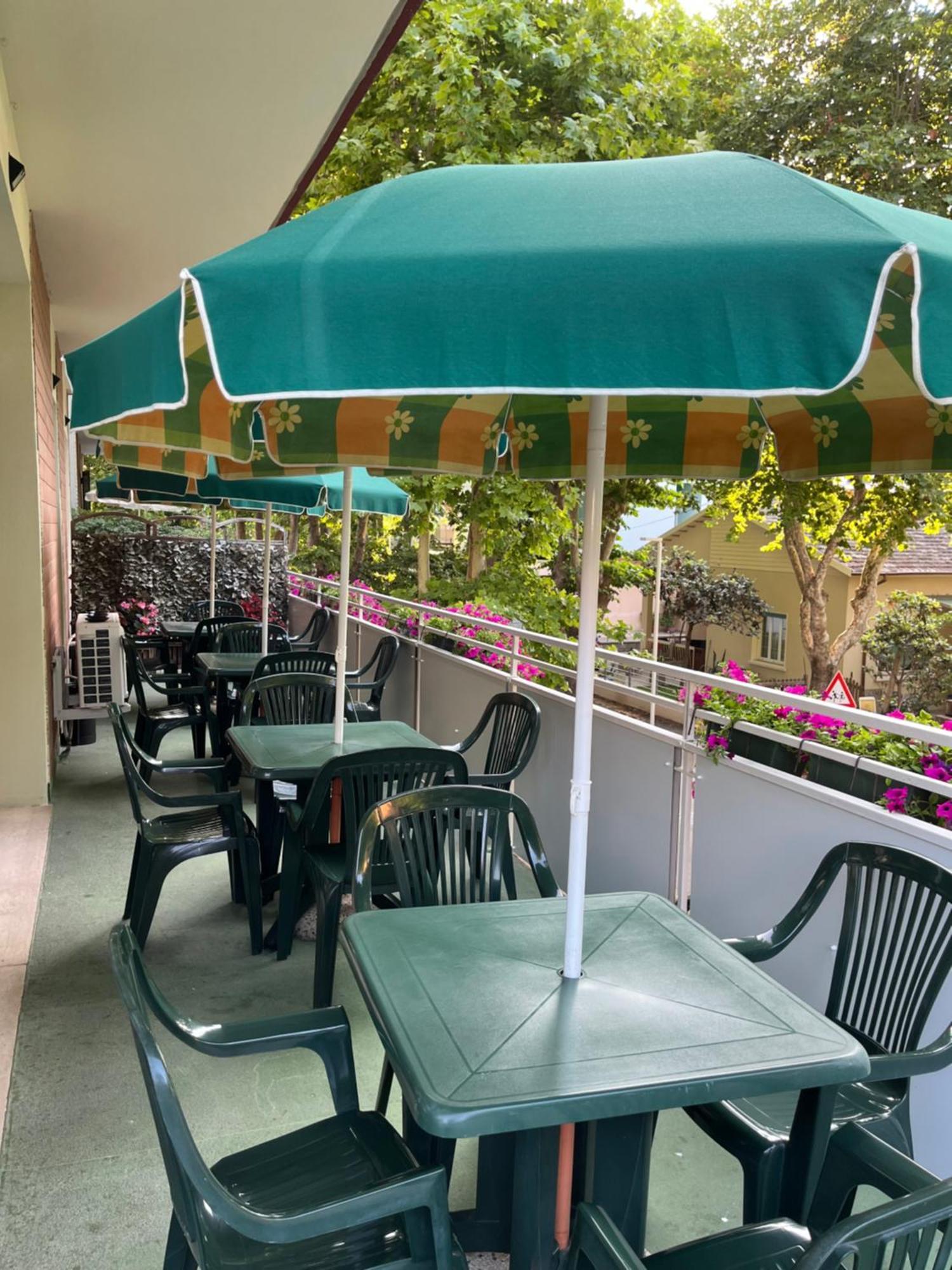 Hotel Wega Bellaria-Igea Marina Exterior foto